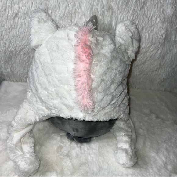 FREE with any Purchase ๐ White Unicorn Plush Winter Toque ๐ฆ - Picture 4 of 4